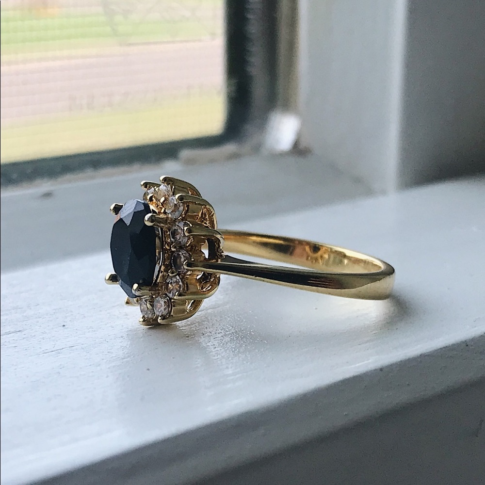 Black Stone Oval Ring with Halo Size 7 - Picture 6 of 14